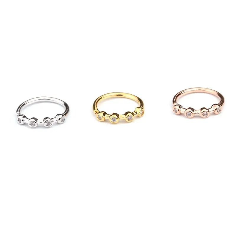 Cubic Zirconia inlaid Flower Nose Ring