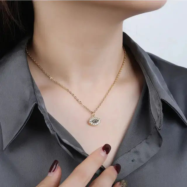 Zircon Eye pendant Necklace